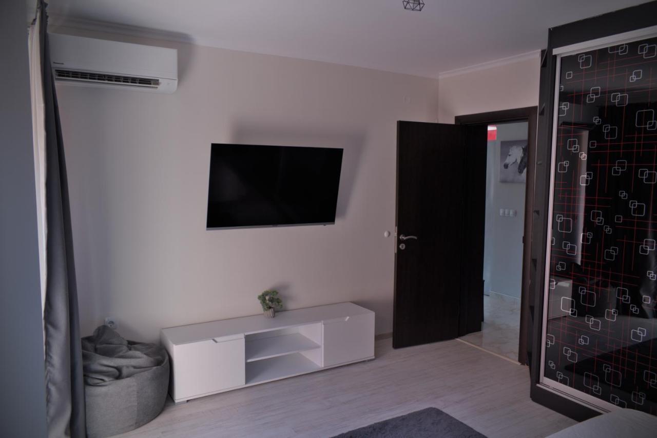 Medius Park Apartment Sandanski Zewnętrze zdjęcie